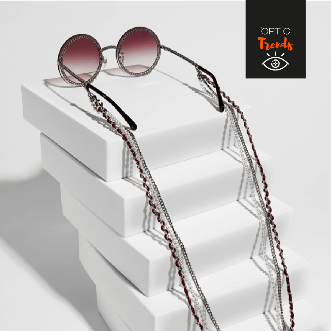 CHAIN FEVER! Las gafas Chanel con cadena llegan a ÒPTIC d'Aro Optic Platja